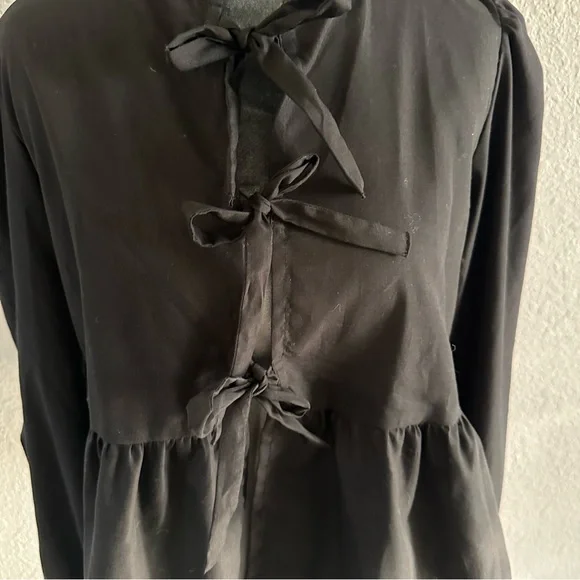 Black Bow Front Peplum Top – Size Medium - Picture 2 of 5
